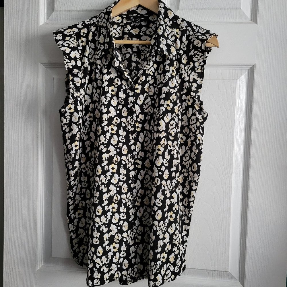 Leopard Print Button Up Sleeveless Blouse